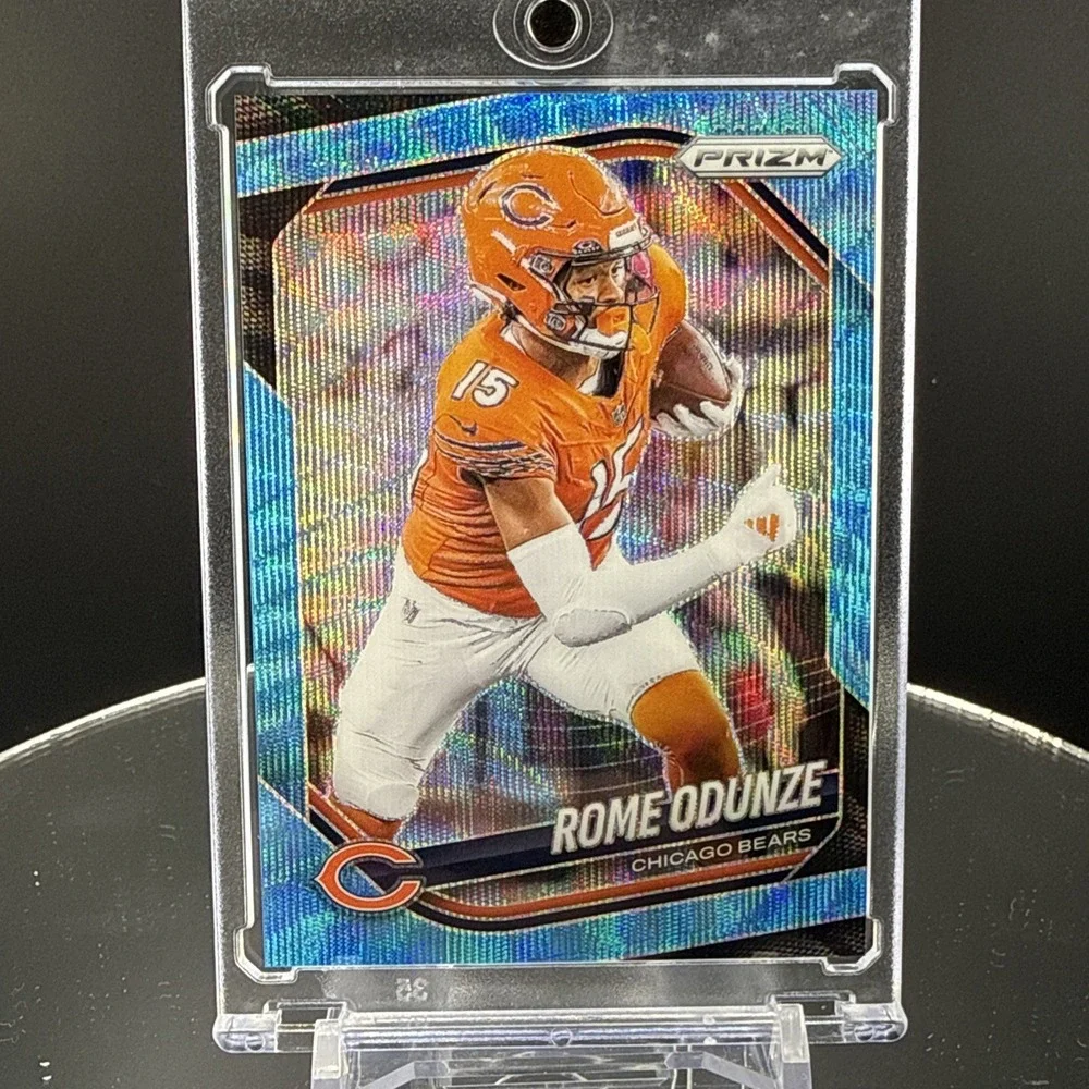2025 Panini Prizm ROME ODUNZE Blue Wave /230 #8 - Chicago Bears